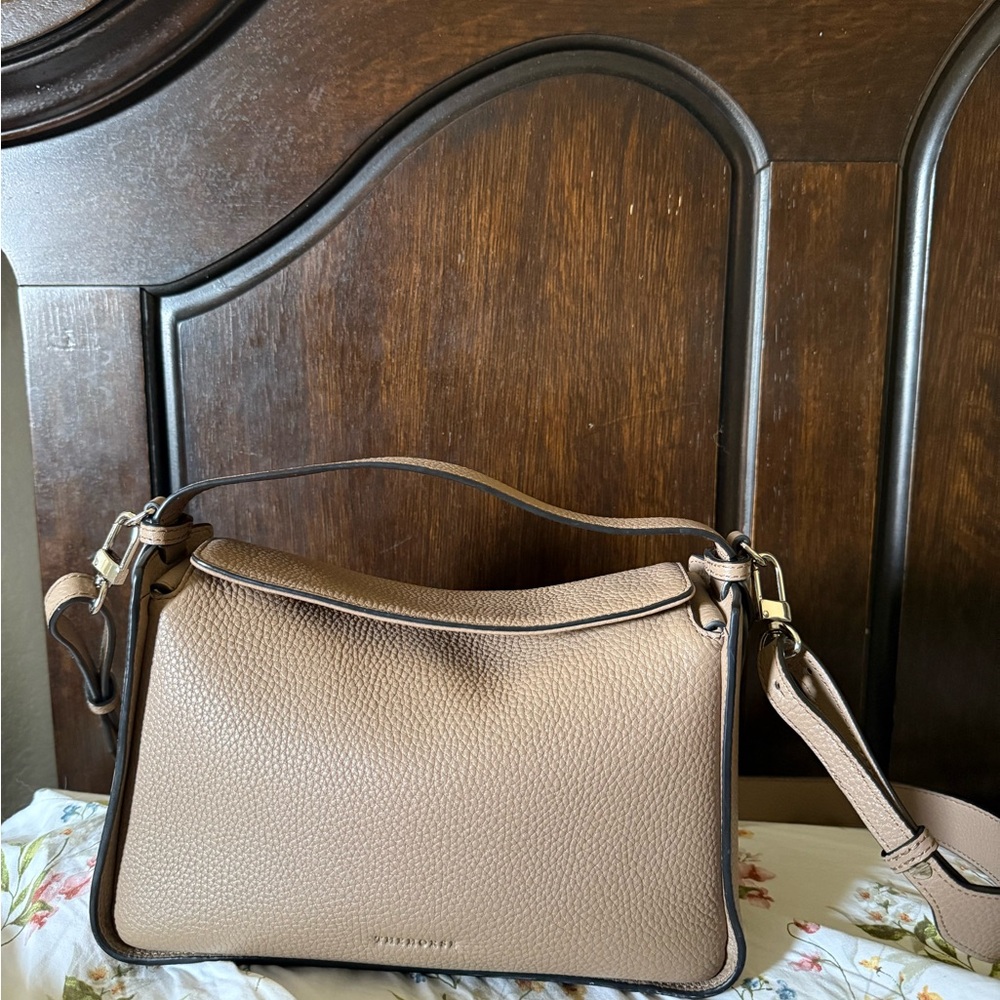 The Horse Clementine in Taupe Pebbled Leather